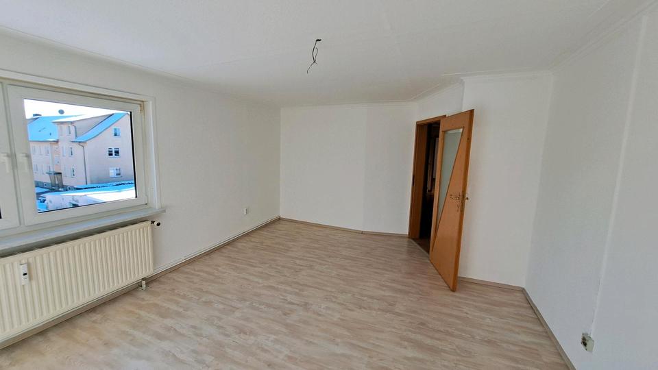 Dachgeschoßwohnung Lützow - 4 Zimmer, 78 m&sup2;, 800&euro; | Angebot:25171670