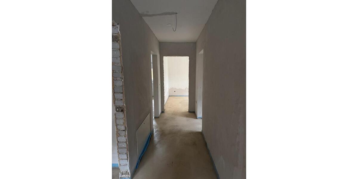 Dachgeschoßwohnung Overath - 3 Zimmer, 65 m&sup2;, 1.100&euro; | Angebot:23757466