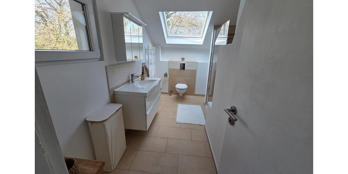 Wohnen auf Zeit Mülheim an der Ruhr Linksruhr - 2 Zimmer, 70 m&sup2;, 1.350&euro; | Angebot:25855347