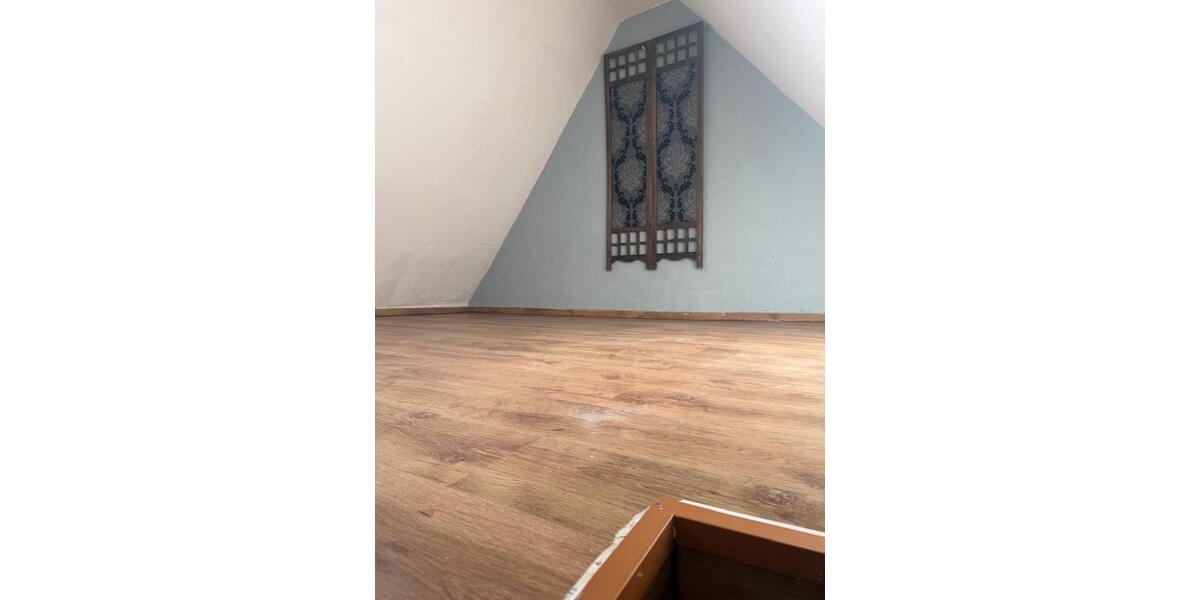 Maisonettenwohnung Nürtingen - 3 Zimmer, 70 m&sup2;, 1.200&euro; | Angebot:26053424