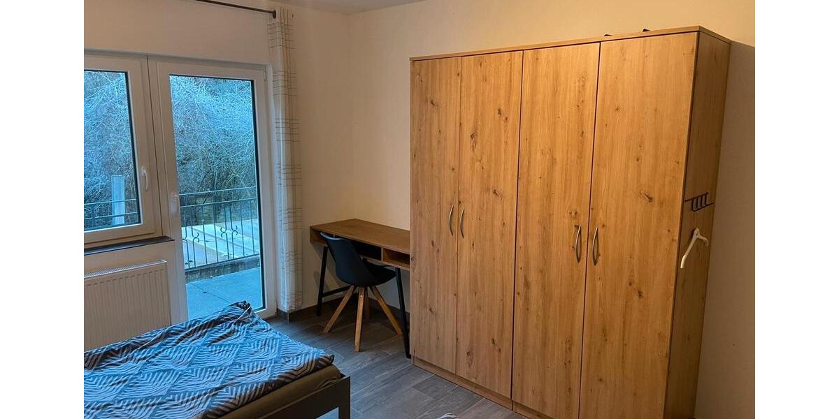 Wohnen auf Zeit Brachttal - 8 Zimmer, 16 m&sup2;, 12&euro; | Angebot:26197834