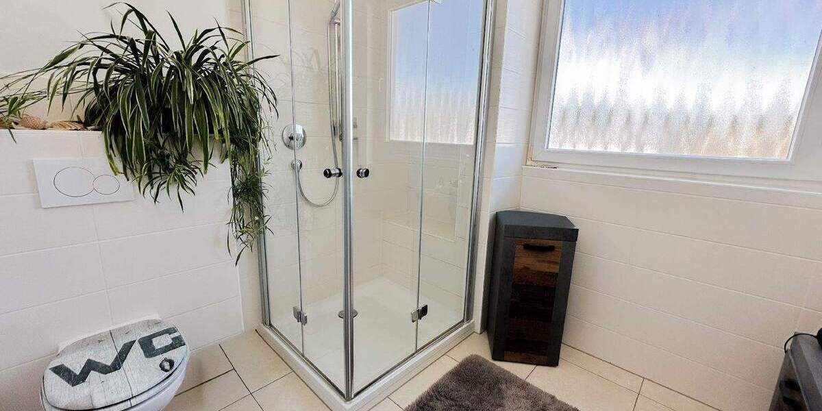 Etagenwohnung Bad Neuenahr-Ahrweiler Bad Neuenahr - 2 Zimmer, 126 m&sup2;, 1.260&euro; | Angebot:25111402