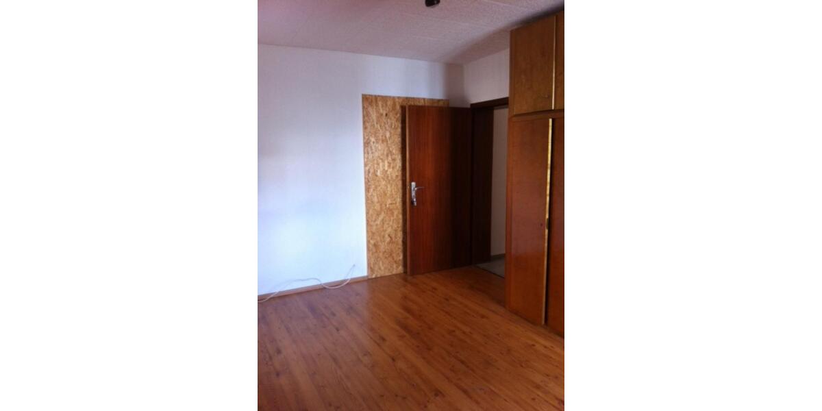 Erdgeschoßwohnung Neumarkt in der Oberpfalz Altenhof - 1 Zimmer, 15 m&sup2;, 380&euro; | Angebot:25025114