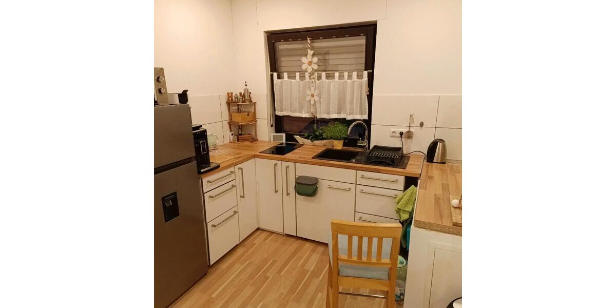 Wohnen auf Zeit Bedburg - 5 Zimmer, 15 m&sup2;, 400&euro; | Angebot:24520275