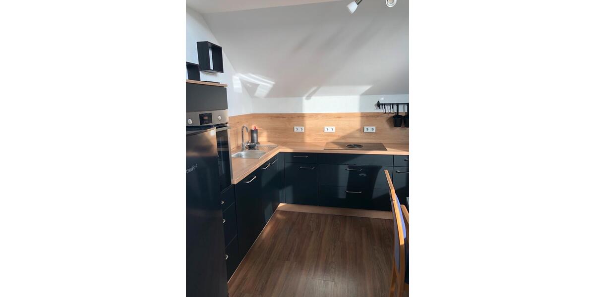 Dachgeschoßwohnung Rietheim-Weilheim Weilheim - 2 Zimmer, 90 m&sup2;, 880&euro; | Angebot:26022405