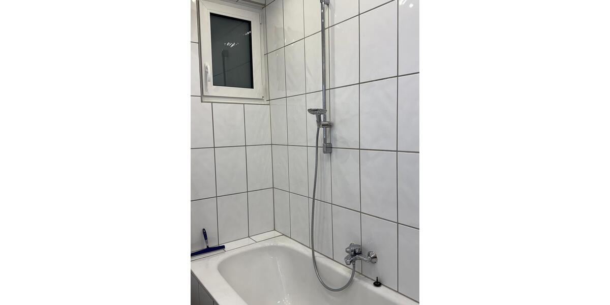 Doppelhaushälfte Garbsen - 3 Zimmer, 90 m&sup2;, 1.550&euro; | Angebot:24640306