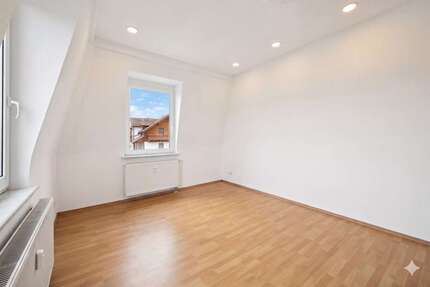 Wohnung Freital - 2 Zimmer, 52 m&sup2;, 400&euro; | Angebot:27032289