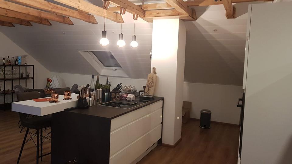 Dachgeschoßwohnung Schweinfurt Gartenstadt - 2 Zimmer, 110 m&sup2;, 960&euro; | Angebot:25960914