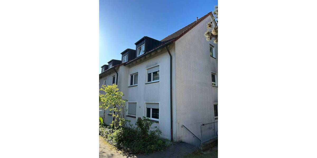 Etagenwohnung Erlangen Alterlangen - 2 Zimmer, 74 m&sup2;, 1.100&euro; | Angebot:26377668