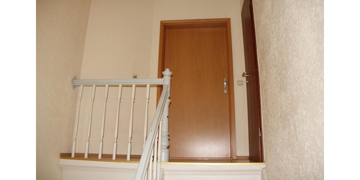 Dachgeschoßwohnung Rostock Hansaviertel - 2 Zimmer, 70 m&sup2;, 840&euro; | Angebot:26545900