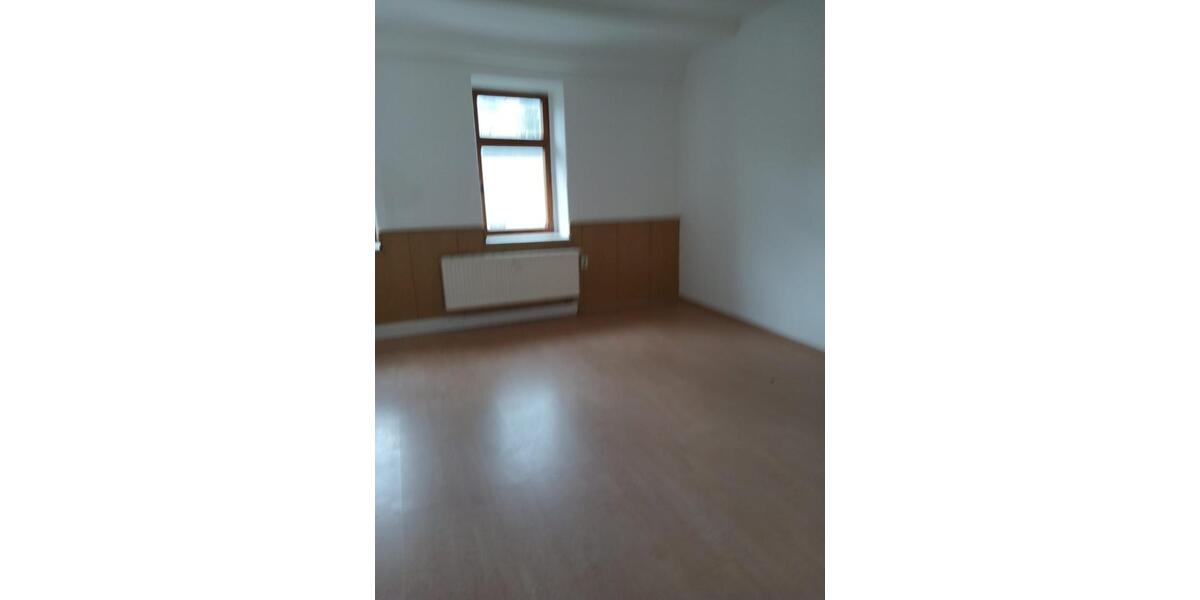 Etagenwohnung Annaberg-Buchholz Buchholz - 5 Zimmer, 118 m&sup2;, 258&euro; | Angebot:25723764