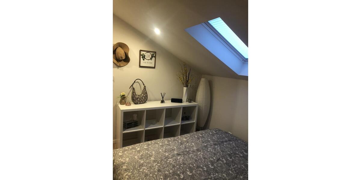 Gemütliche 2 -Zimmer-Dachgeschosswohnung in Freiburg-Oberwiehre 2 zimmer