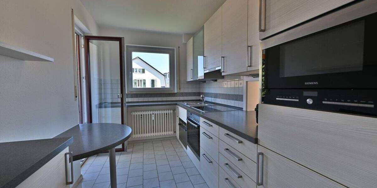 Etagenwohnung Lörrach Tumringen - 3 Zimmer, 95 m&sup2;, 1.350&euro; | Angebot:25926510