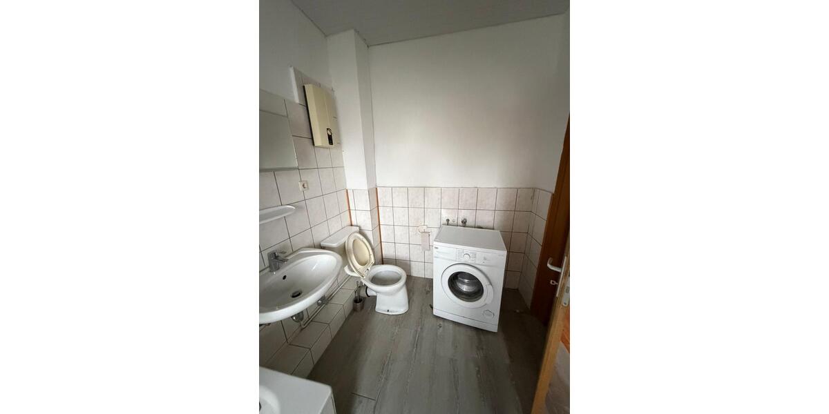 Wohnen auf Zeit Wuppertal - 3 Zimmer, 65 m&sup2;, 20&euro; | Angebot:24669577