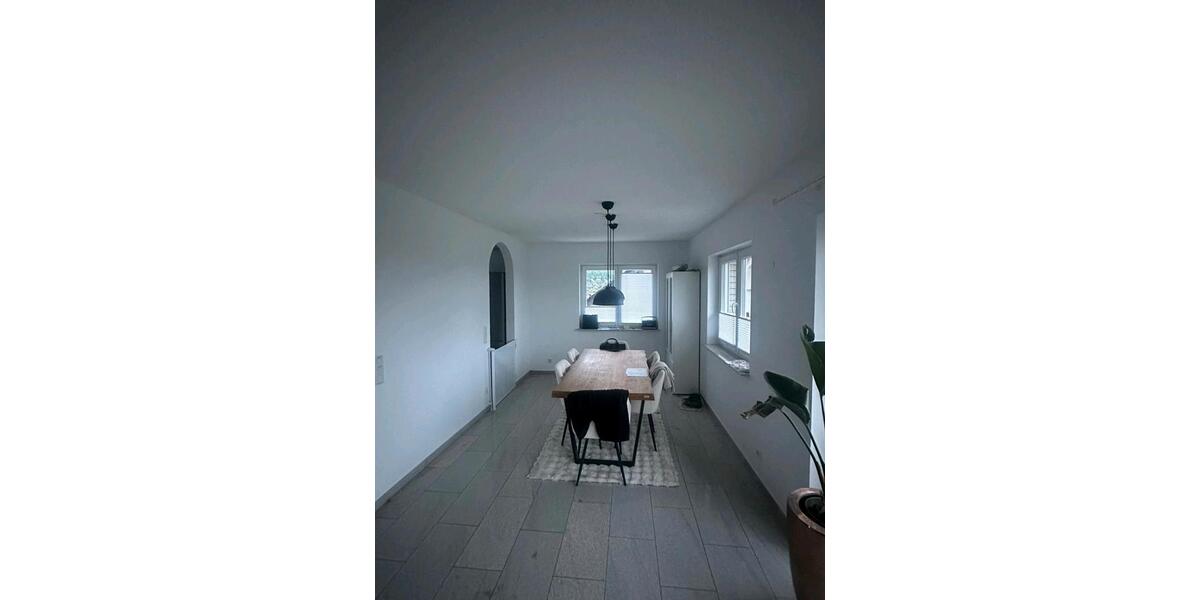 Einfamilienhaus Reichshof - 4 Zimmer, 147 m&sup2;, 1.300&euro; | Angebot:26268358