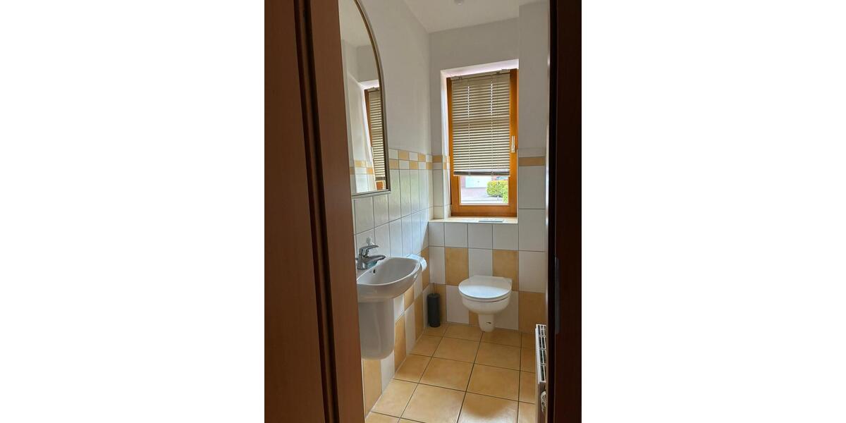 Erdgeschoßwohnung Barßel - 7 Zimmer, 108 m&sup2;, 800&euro; | Angebot:26639350