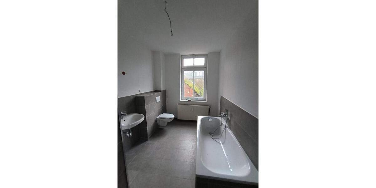 4-Zmmer-Wohnung mit tollem Grundriss, modernem Bad und Einbauküche 4 zimmer