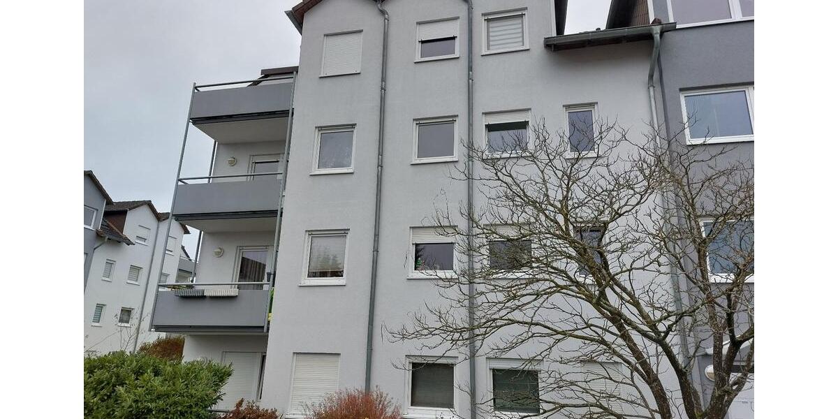 Etagenwohnung Saarbrücken Kieselhumes - 3 Zimmer, 83 m&sup2;, 830&euro; | Angebot:26479637