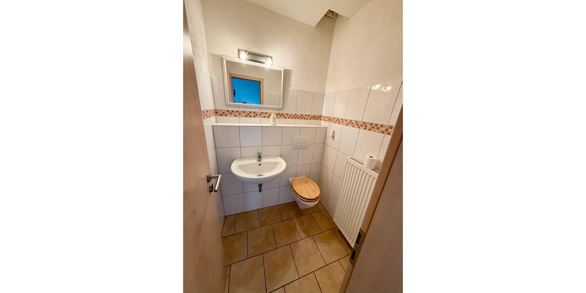 Einfamilienhaus Schleswig - 7 Zimmer, 120 m&sup2;, 1.600&euro; | Angebot:26004435