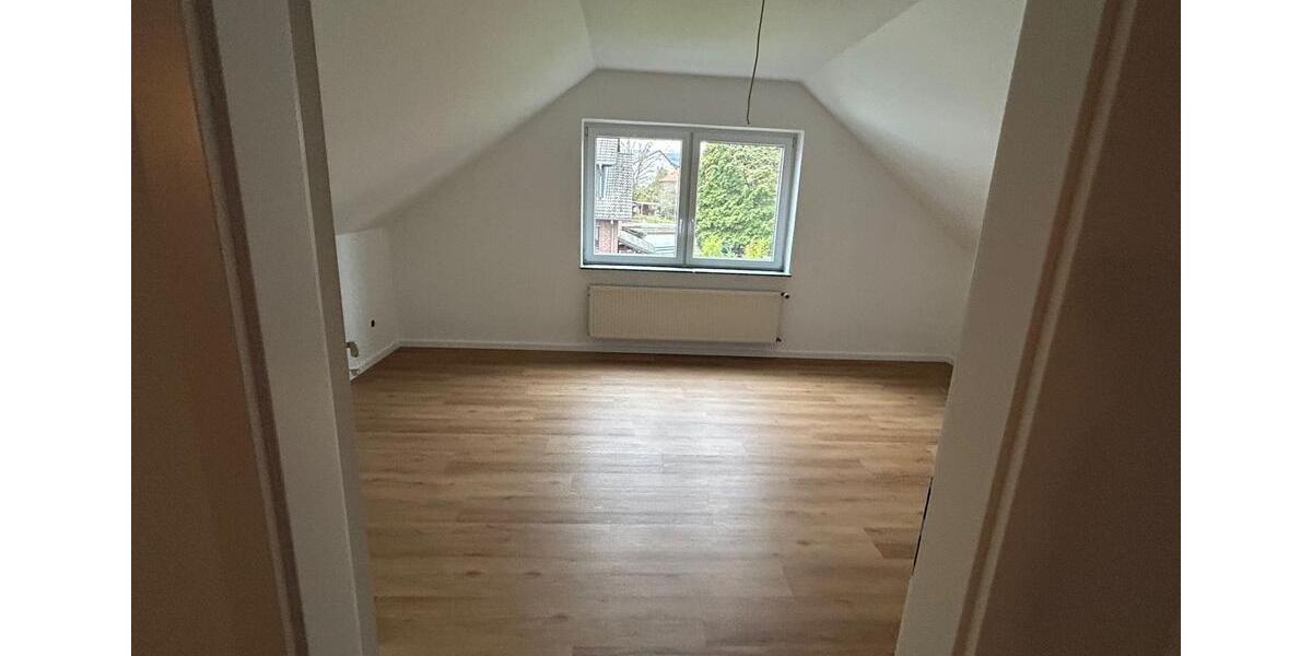 Freistehendes Einfamilienhaus zur Miete - ab sofort! 8 zimmer