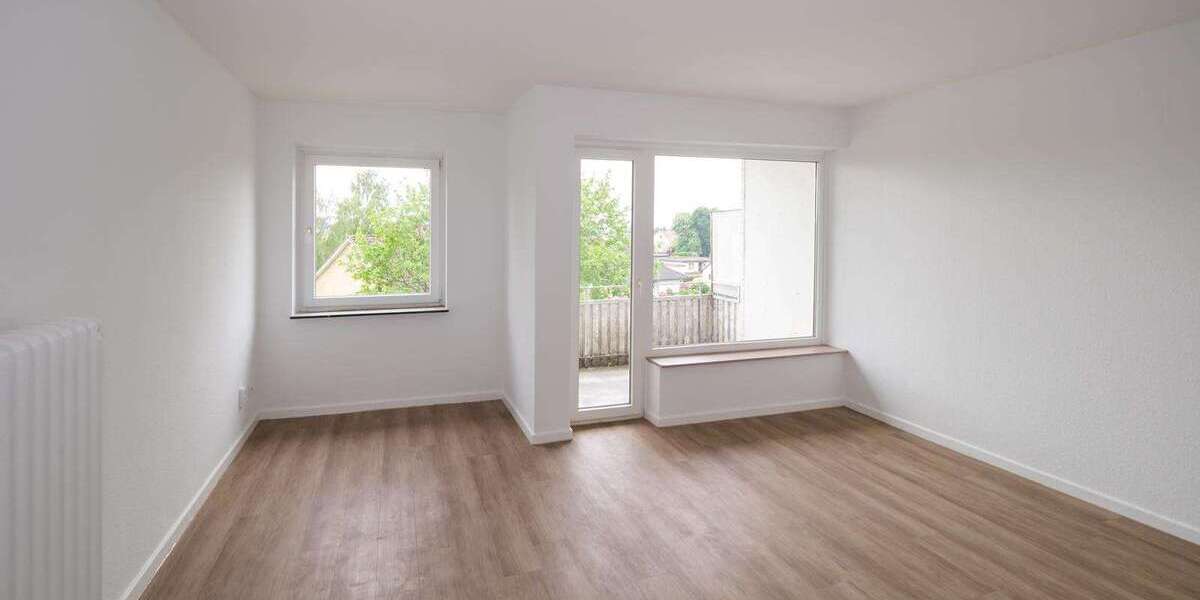 Etagenwohnung Uetersen Klosterbezirk - 3 Zimmer, 65 m&sup2;, 569&euro; | Angebot:26670125
