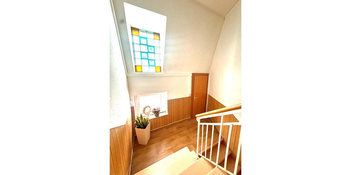 Dachgeschoßwohnung Hartenstein - 2 Zimmer, 50 m&sup2;, 320&euro; | Angebot:24770512