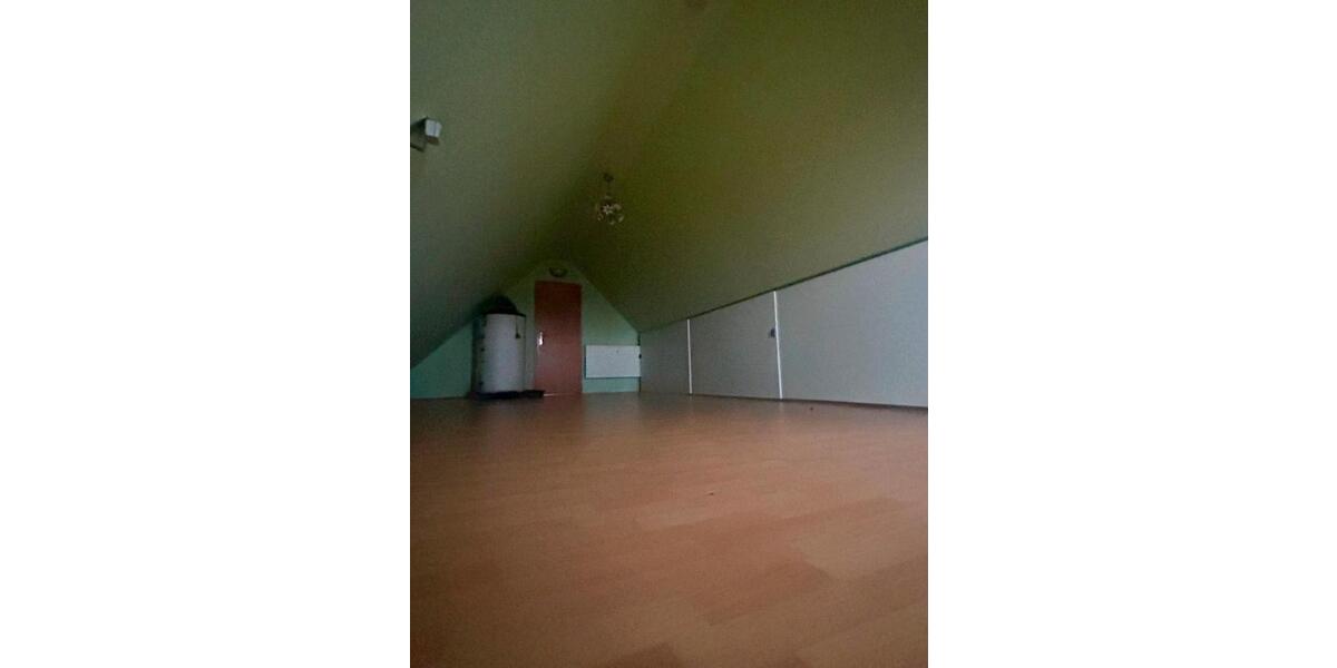 Dachgeschoßwohnung Hespe - 3 Zimmer, 100 m&sup2;, 700&euro; | Angebot:26049231