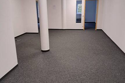 Gewerbeobjekt Oberursel - 5 Zimmer, 257 m&sup2;, 2.549&euro; | Angebot:25776590