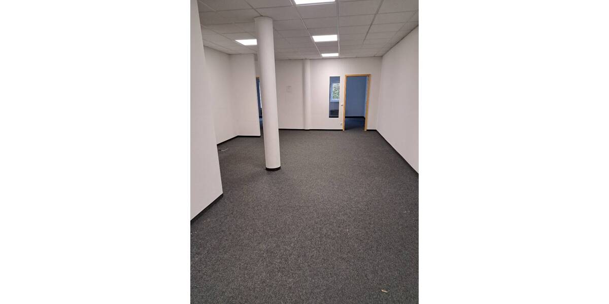 Gewerbeobjekt Oberursel - 5 Zimmer, 257 m&sup2;, 2.549&euro; | Angebot:25776590