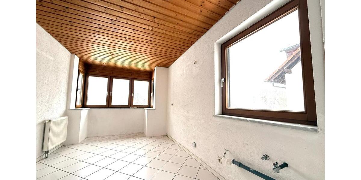 Etagenwohnung Reichenbach im Vogtland - 3 Zimmer, 78 m&sup2;, 546&euro; | Angebot:26232053