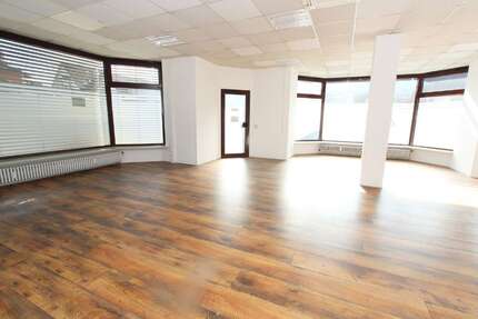 Gewerbeobjekt Biebergemünd-Kassel Kassel - 1.250&euro; | Angebot:20101111