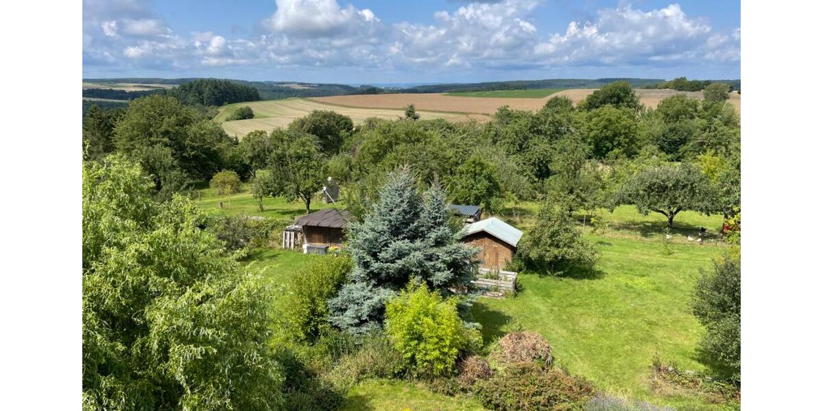 Renoviertes freistehendes EFH mit idyllischem Garten 4 zimmer