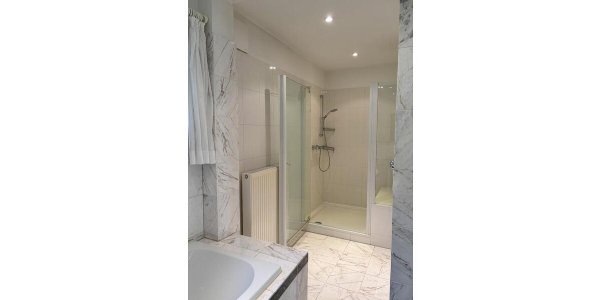 Einfamilienhaus Lilienthal - 5.5 Zimmer, 185 m&sup2;, 1.800&euro; | Angebot:25839070