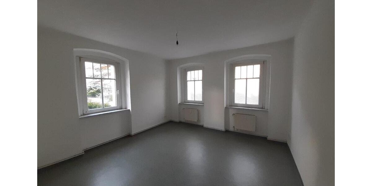 Erdgeschoßwohnung Löbau - 6 Zimmer, 52 m&sup2;, 260&euro; | Angebot:24629060