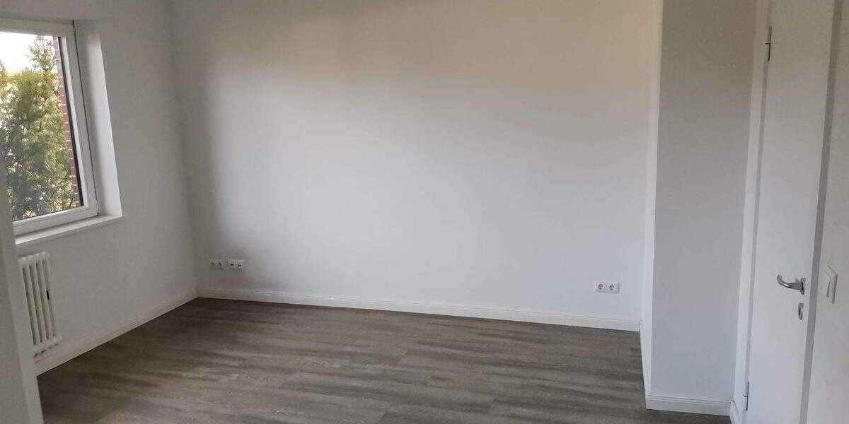 Einfamilienhaus Buxtehude - 5 Zimmer, 180 m&sup2;, 2.200&euro; | Angebot:25800824