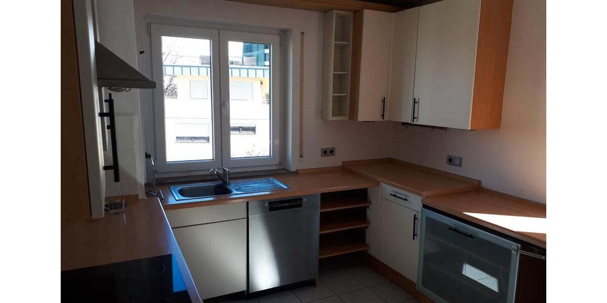 Maisonettenwohnung Friedrichshafen - 4 Zimmer, 130 m&sup2;, 1.180&euro; | Angebot:26034158