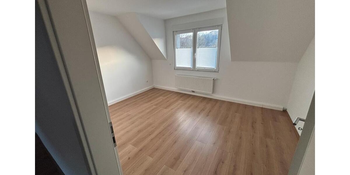 Etagenwohnung Wiehl - 3 Zimmer, 75 m&sup2;, 730&euro; | Angebot:24743476