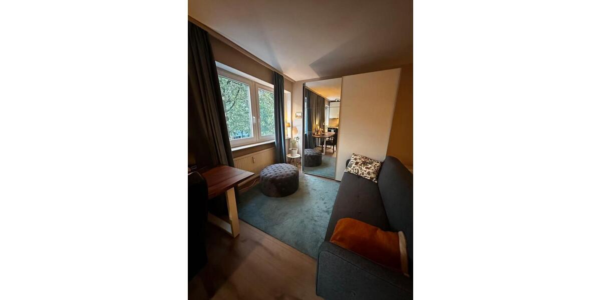 Etagenwohnung Hamburg Altstadt - 1 Zimmer, 30 m&sup2;, 1.000&euro; | Angebot:26705246