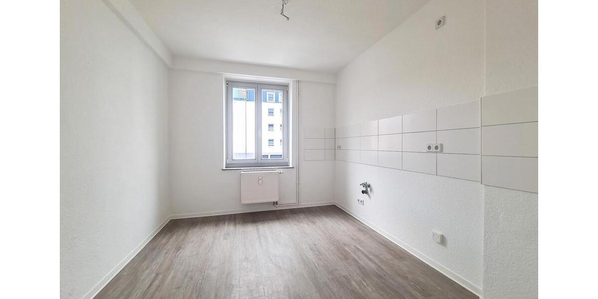 Etagenwohnung Freiberg - 2 Zimmer, 49 m&sup2;, 305&euro; | Angebot:26589101