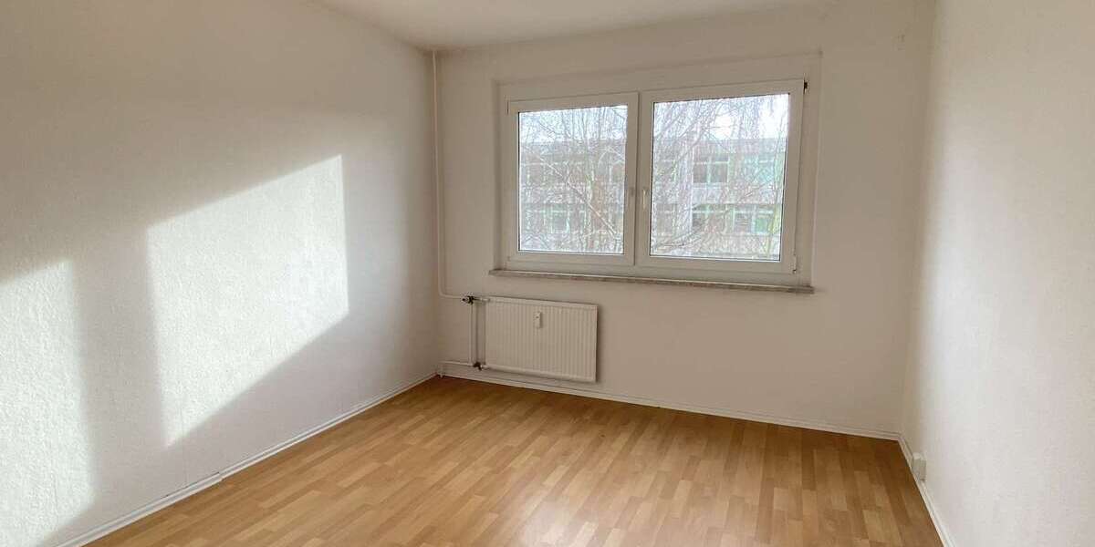 Wohnung zum Mieten in Altenburg 251,50 € 50.3 m² 2 zimmer
