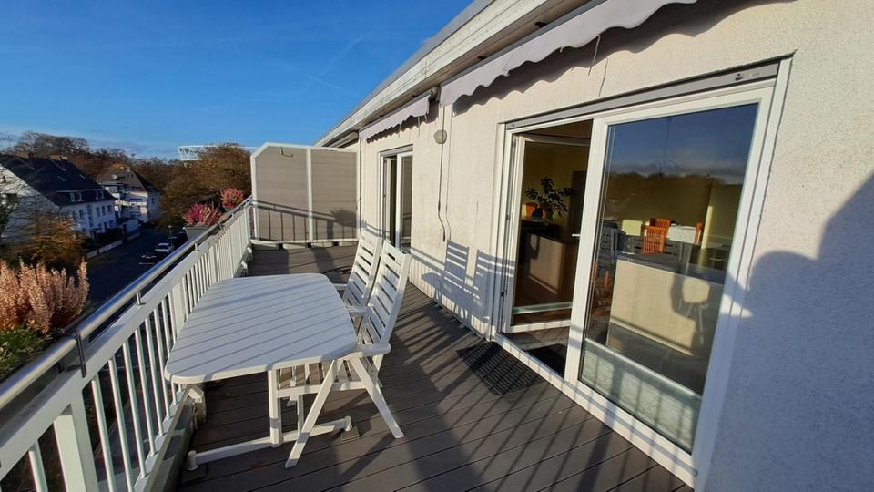 Traumhafte, helle Wohnung in der obersten Etage – direkt am Park 2 zimmer