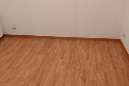 Renovierte 2-Zimmer-Wohnung zu vermieten 2 zimmer