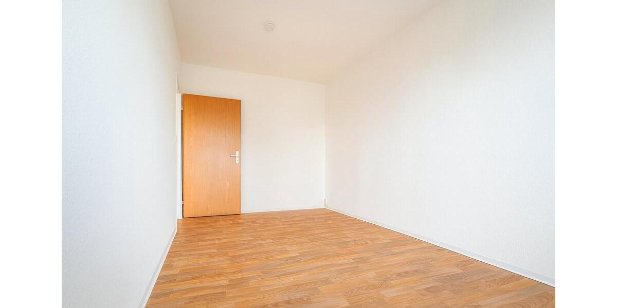 Etagenwohnung Rudolstadt - 4 Zimmer, 70 m&sup2;, 450&euro; | Angebot:26442701