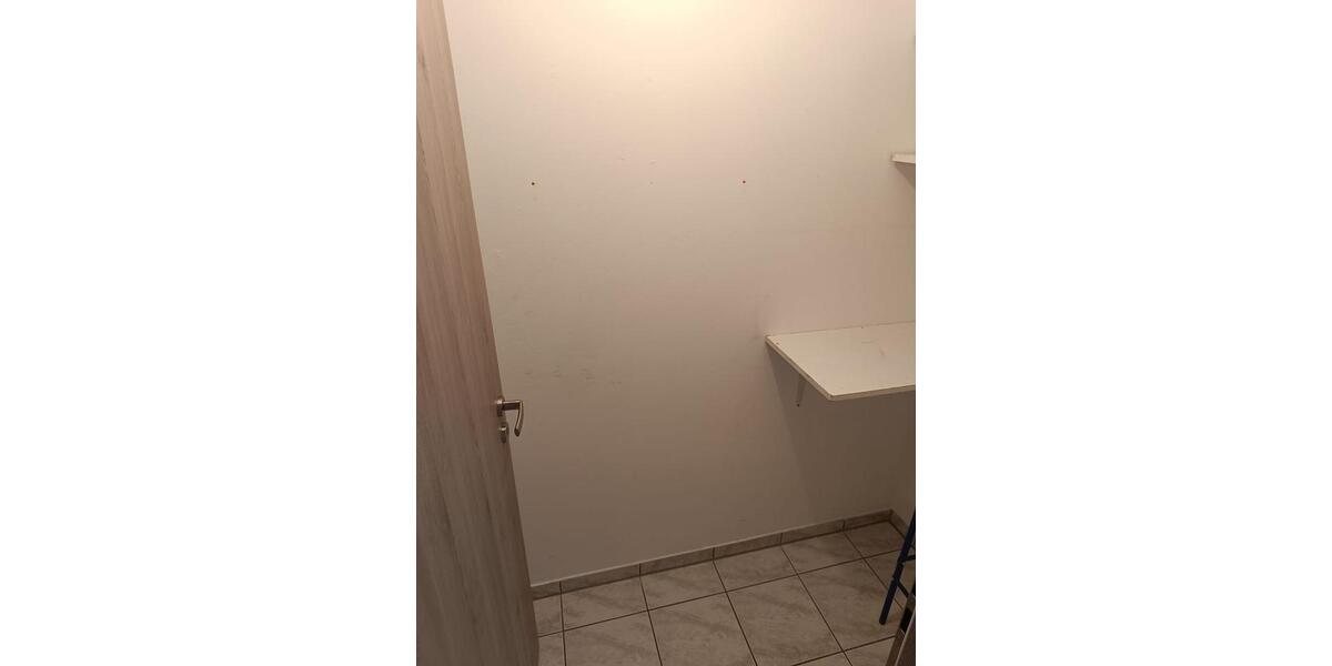 Etagenwohnung Schweinfurt Gartenstadt - 2 Zimmer, 67 m&sup2;, 925&euro; | Angebot:26579832