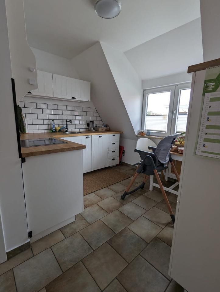 3-Raum-Wohnung in ruhiger Lage mit Gartennutzung und -pflege
