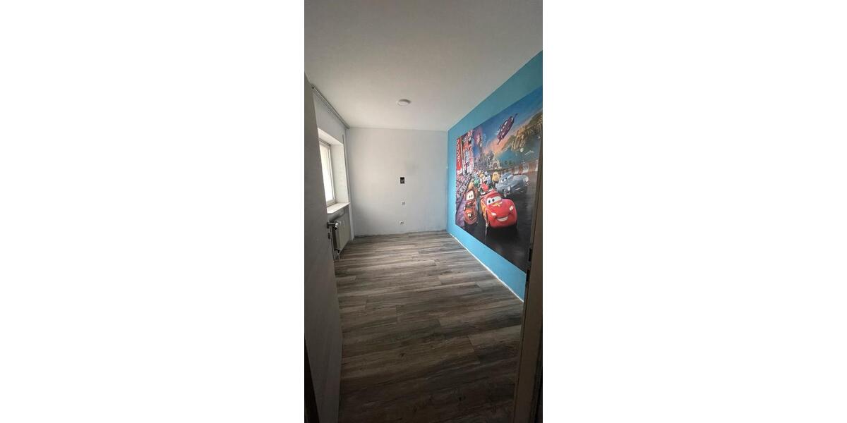 Etagenwohnung Schifferstadt - 4 Zimmer, 92 m&sup2;, 1.200&euro; | Angebot:25870804