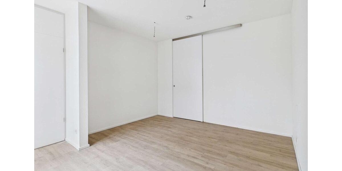 Etagenwohnung Sindelfingen Sindelfingen (Stadt) - 2 Zimmer, 74 m&sup2;, 1.360&euro; | Angebot:21987332