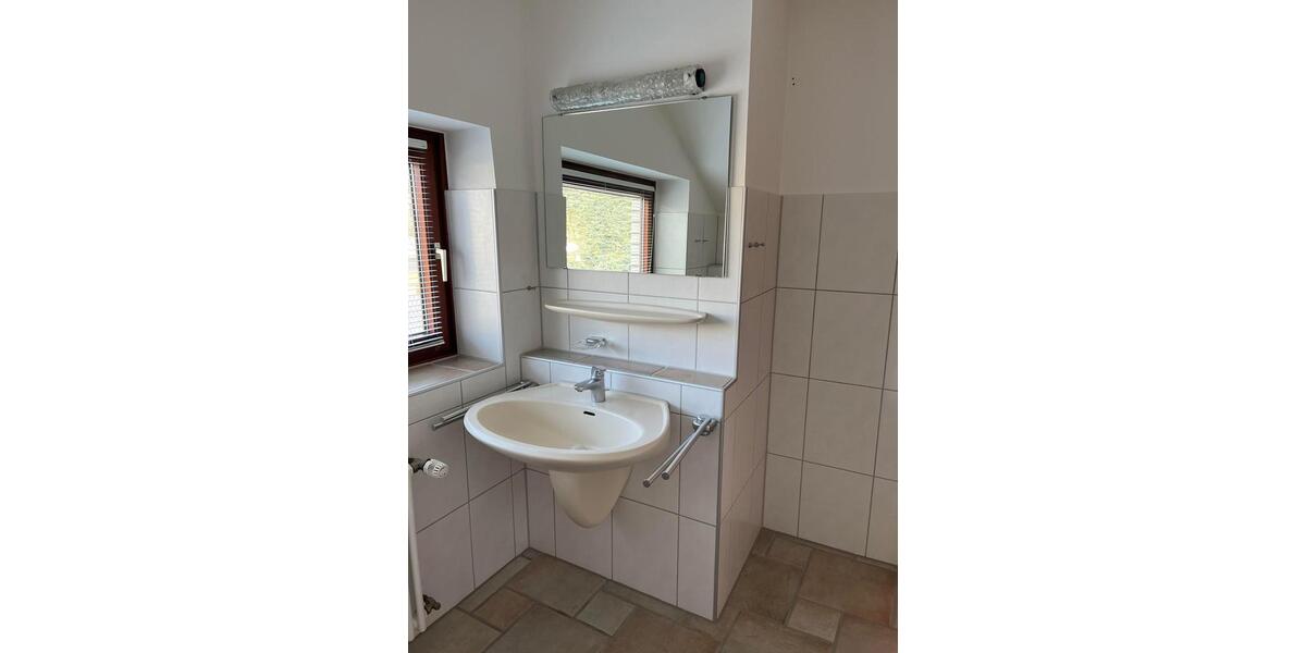 Einfamilienhaus Burgwedel - 4.5 Zimmer, 162 m&sup2;, 1.520&euro; | Angebot:26047176