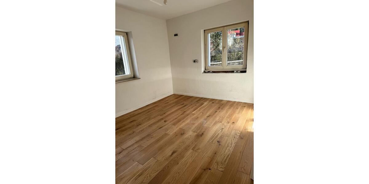Doppelhaushälfte Neumarkt in der Oberpfalz Altenhof - 6 Zimmer, 120 m&sup2;, 1.300&euro; | Angebot:26007668