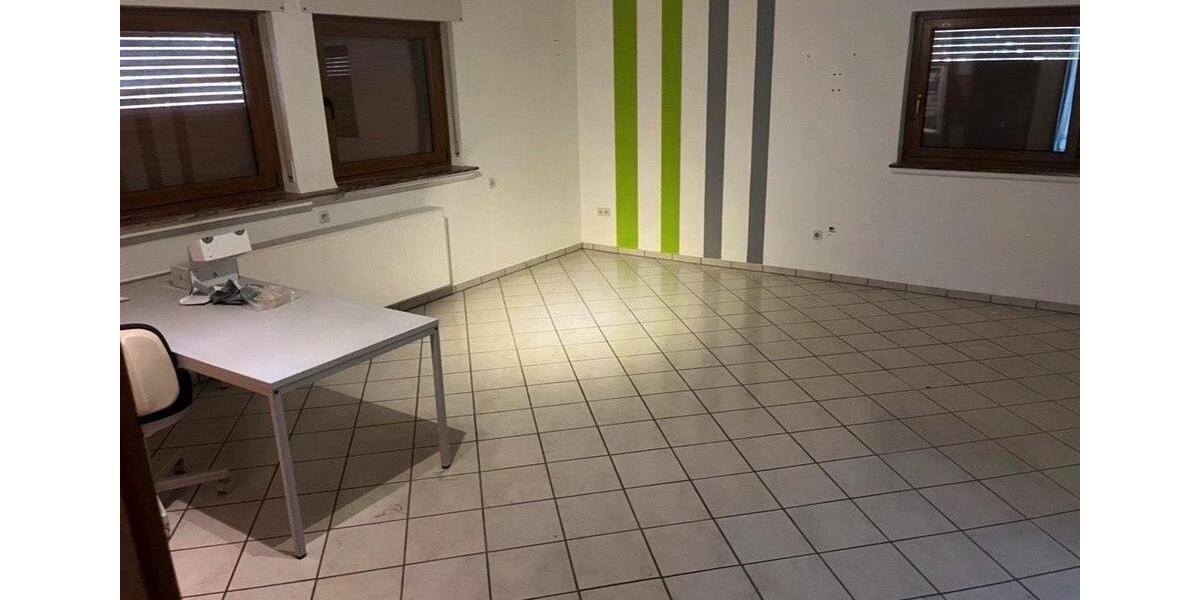 Erdgeschoßwohnung Dillenburg - 2 Zimmer, 60 m&sup2;, 600&euro; | Angebot:26356241